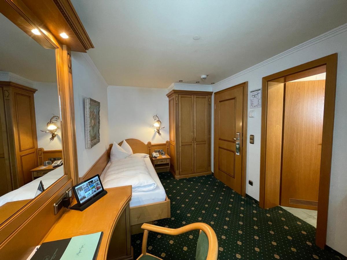 Wohlfuehlhotel Berwanger Hof Obermaiselstein Eksteriør billede